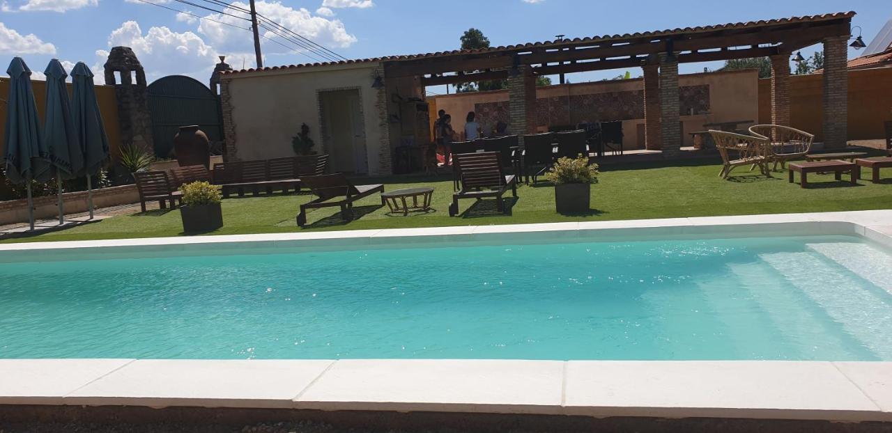 Casa Rural La Piedra De Juana Malpartida de Cáceres エクステリア 写真