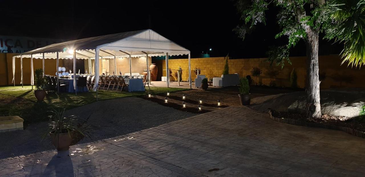 Casa Rural La Piedra De Juana Malpartida de Cáceres エクステリア 写真
